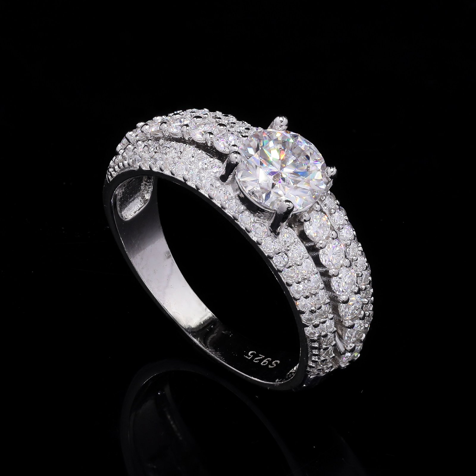 Radiant Elegance 1.82 CT Moissanite Engagement Ring